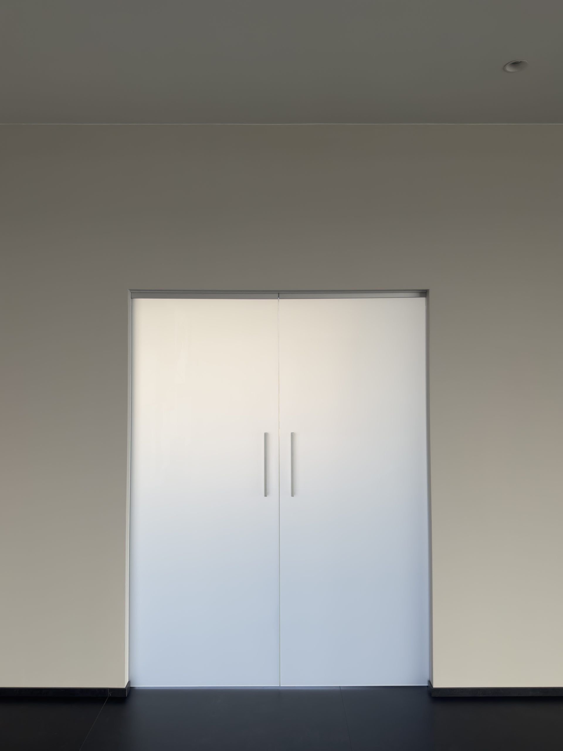 #PORTE 9